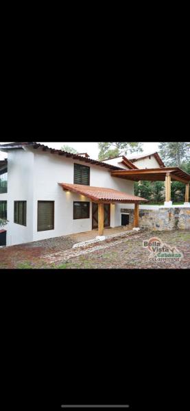 Cabaña CH by cabañas Bellavista